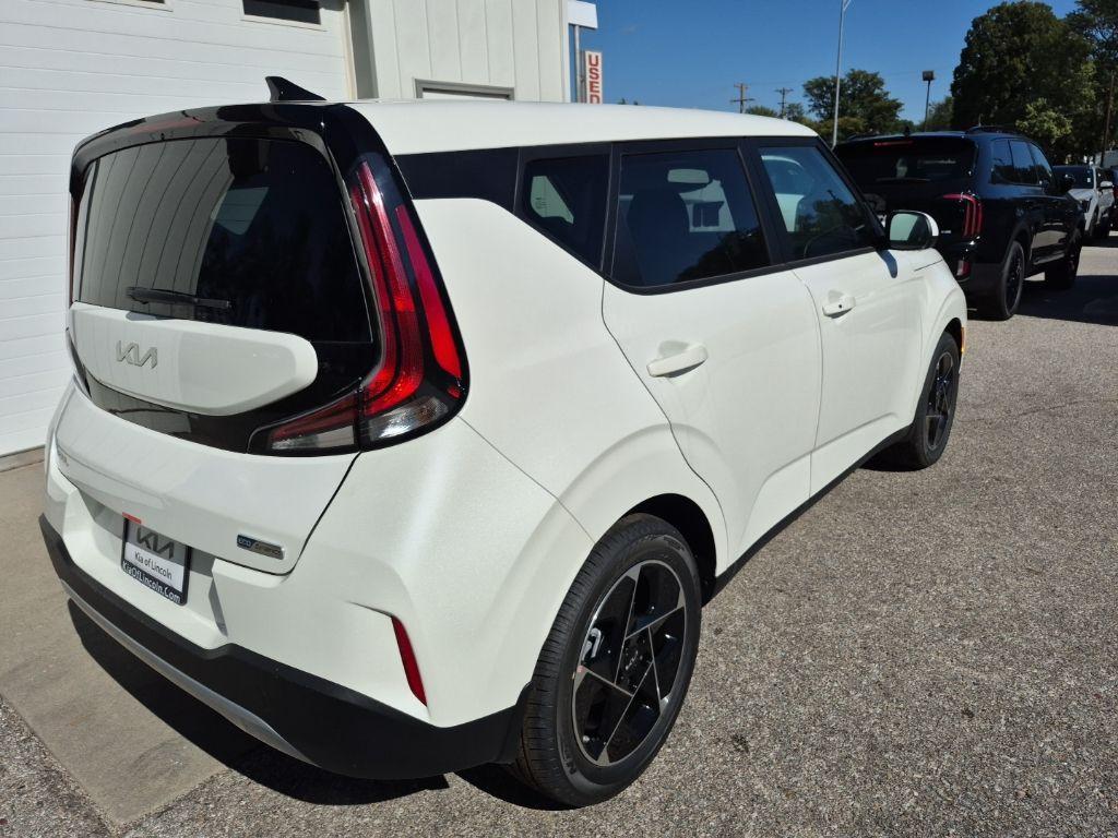 new 2025 Kia Soul car, priced at $25,775