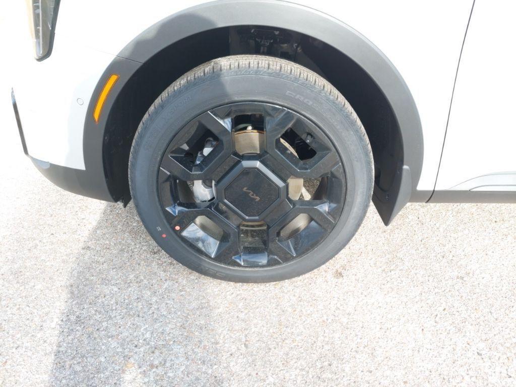 new 2026 Kia Sorento car, priced at $49,040