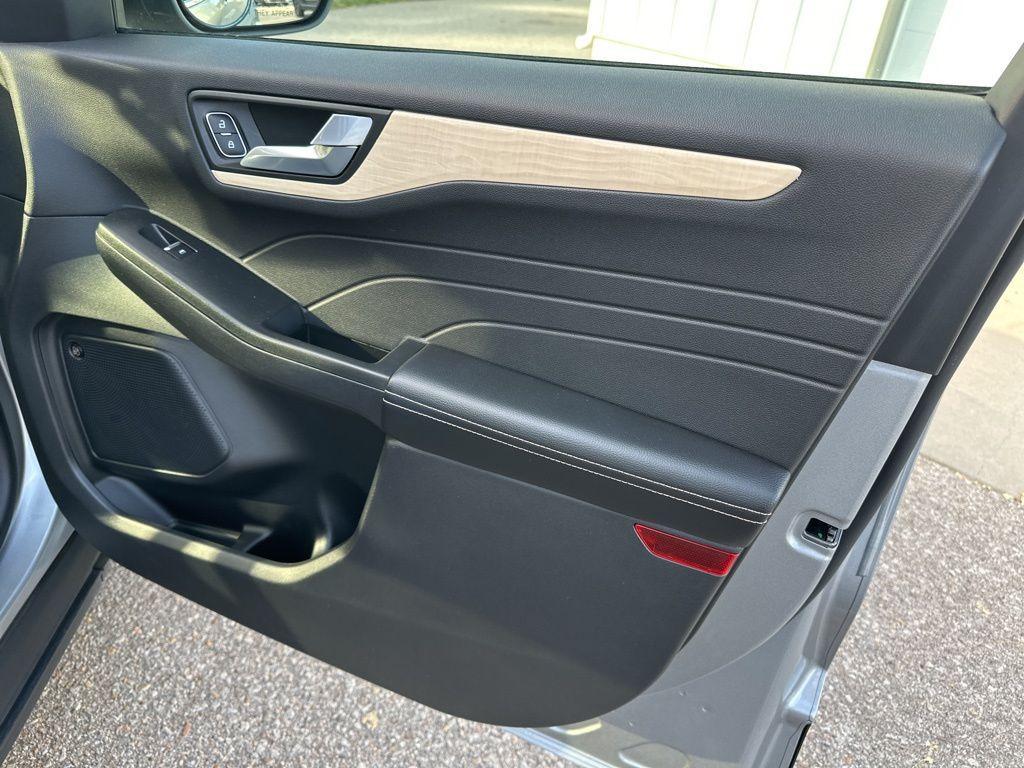 used 2022 Ford Escape car, priced at $23,577