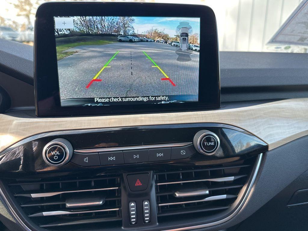 used 2022 Ford Escape car, priced at $23,577