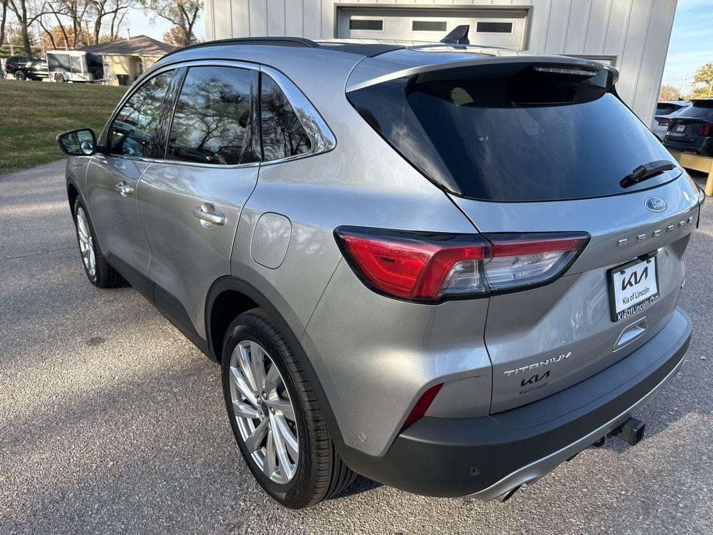 used 2022 Ford Escape car, priced at $23,577