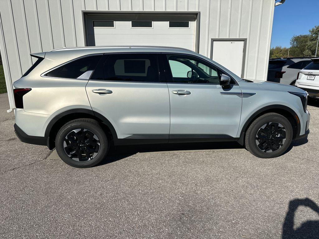 new 2026 Kia Sorento car, priced at $38,930