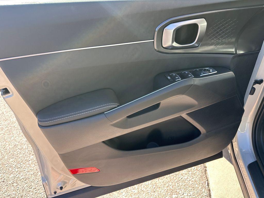 new 2026 Kia Sorento car, priced at $38,930