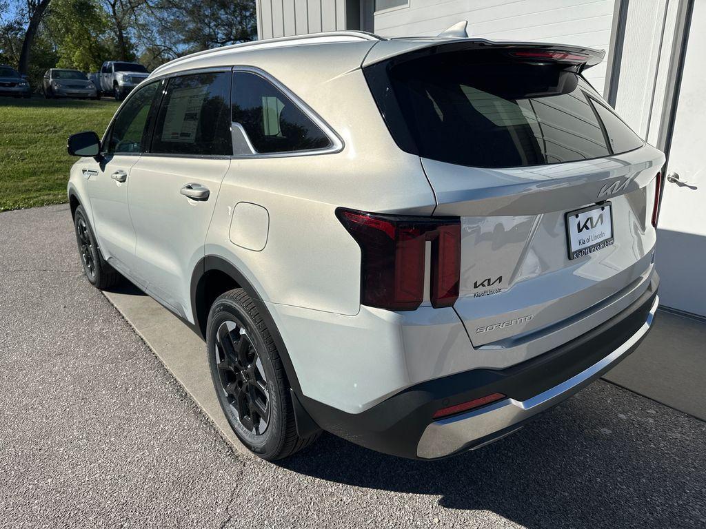 new 2026 Kia Sorento car, priced at $38,930