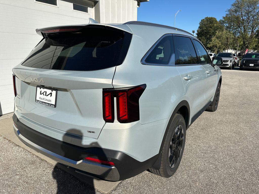 new 2026 Kia Sorento car, priced at $38,930