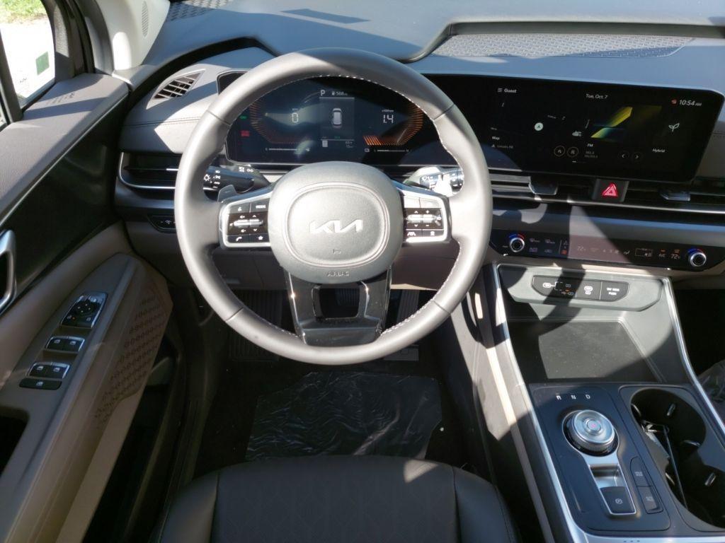 new 2026 Kia Carnival Hybrid car, priced at $42,045