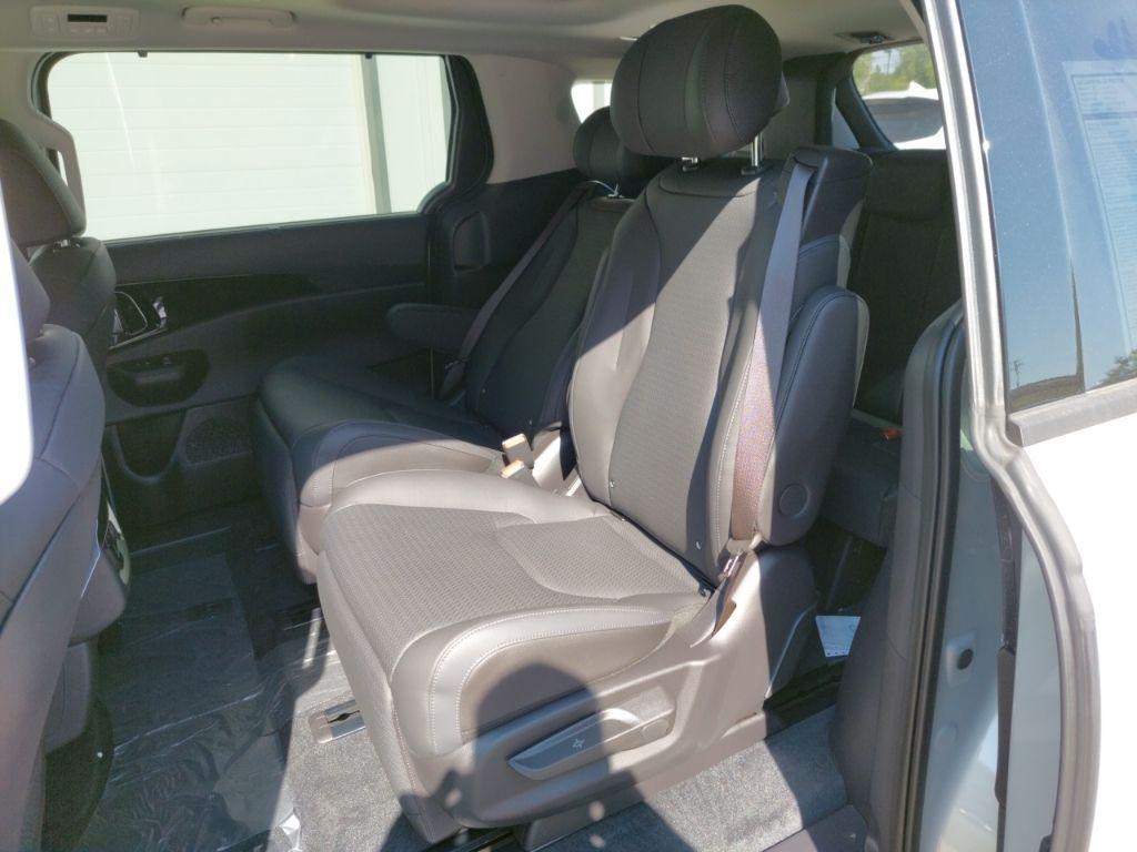 new 2026 Kia Carnival car, priced at $51,184