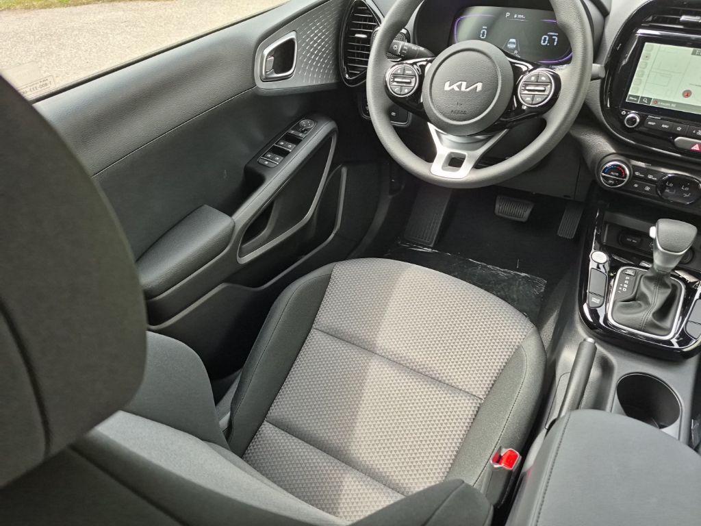 new 2025 Kia Soul car, priced at $24,277
