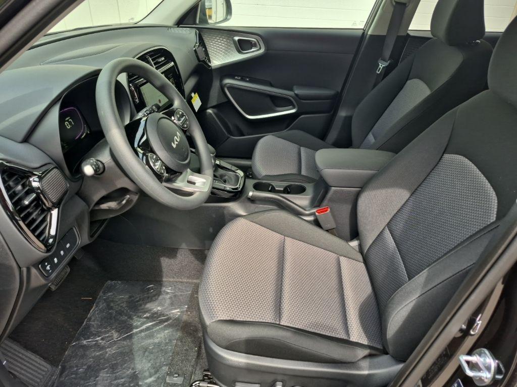 new 2025 Kia Soul car, priced at $24,277
