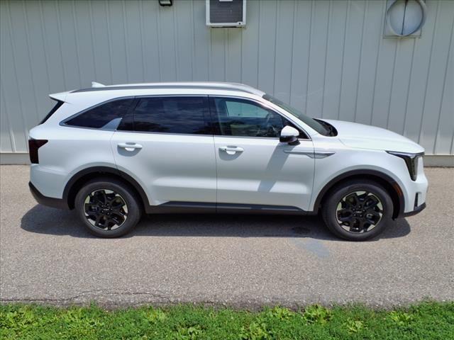 new 2025 Kia Sorento car, priced at $35,406