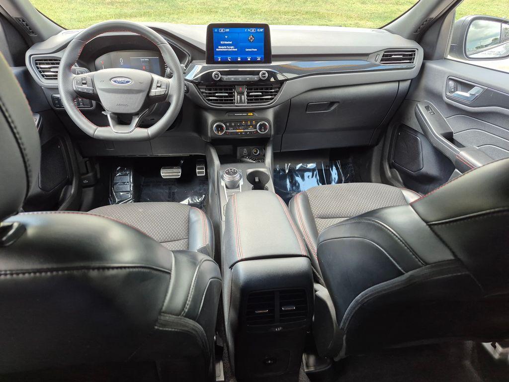 used 2024 Ford Escape car, priced at $21,379