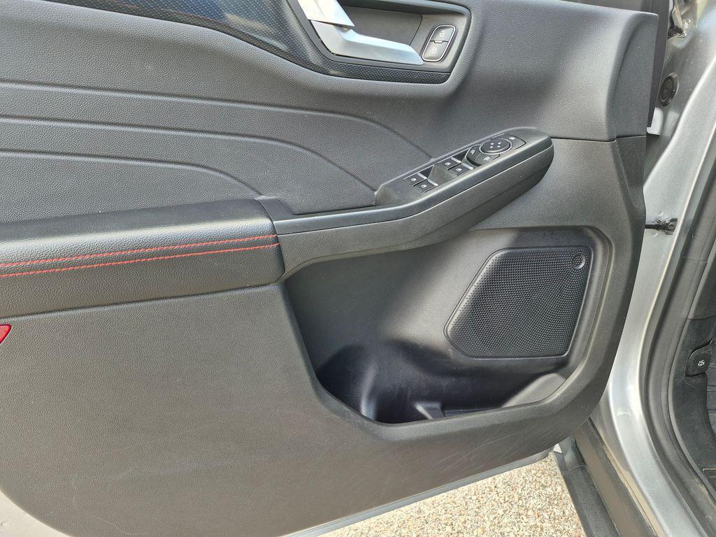 used 2024 Ford Escape car, priced at $21,379