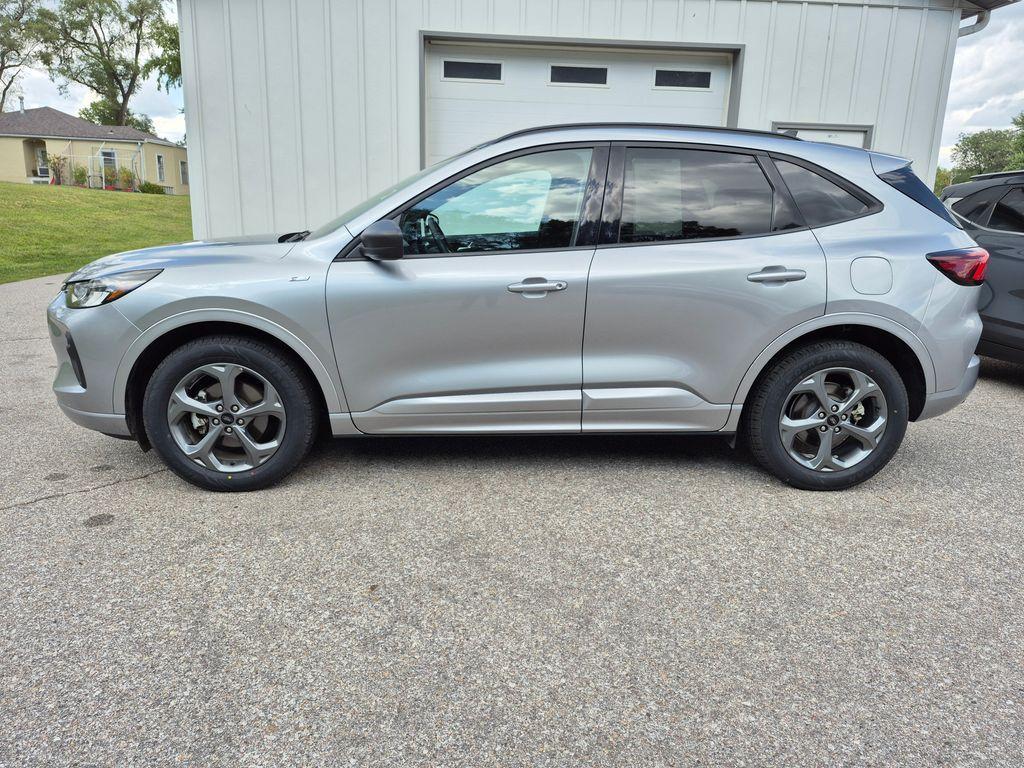 used 2024 Ford Escape car, priced at $21,379