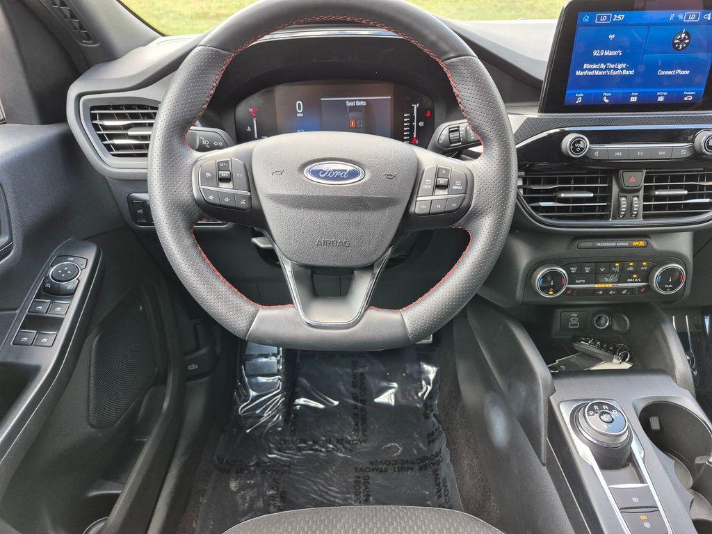used 2024 Ford Escape car, priced at $21,379