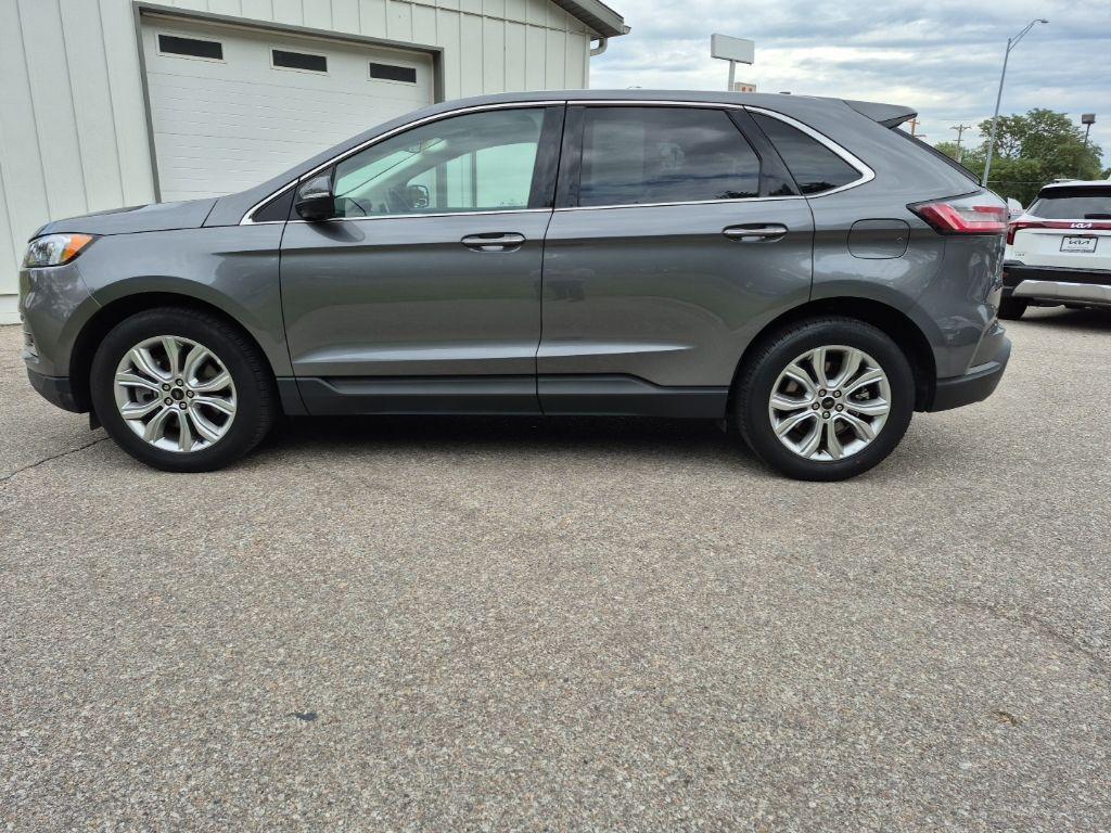 used 2024 Ford Edge car, priced at $26,397
