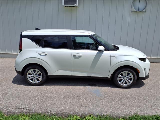new 2025 Kia Soul car, priced at $21,645