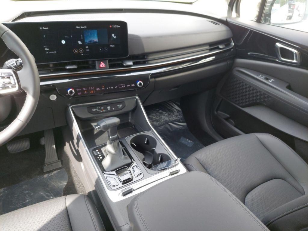 new 2026 Kia Carnival car, priced at $53,406