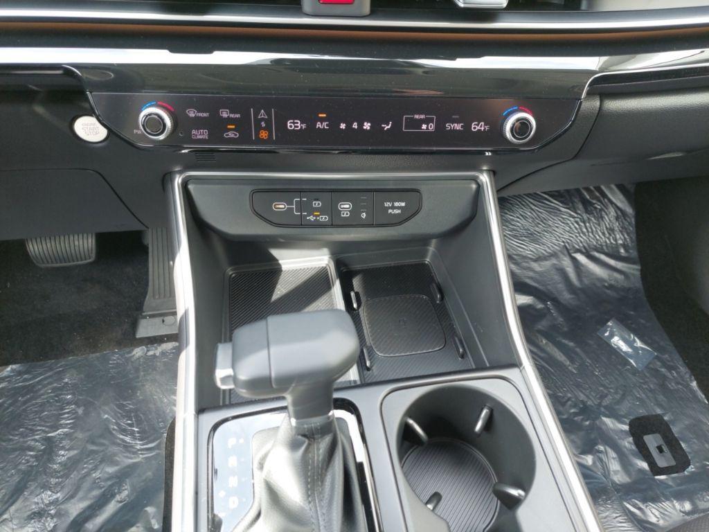 new 2026 Kia Carnival car, priced at $53,406