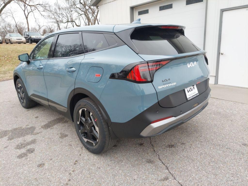 new 2026 Kia Sportage Hybrid car, priced at $34,410