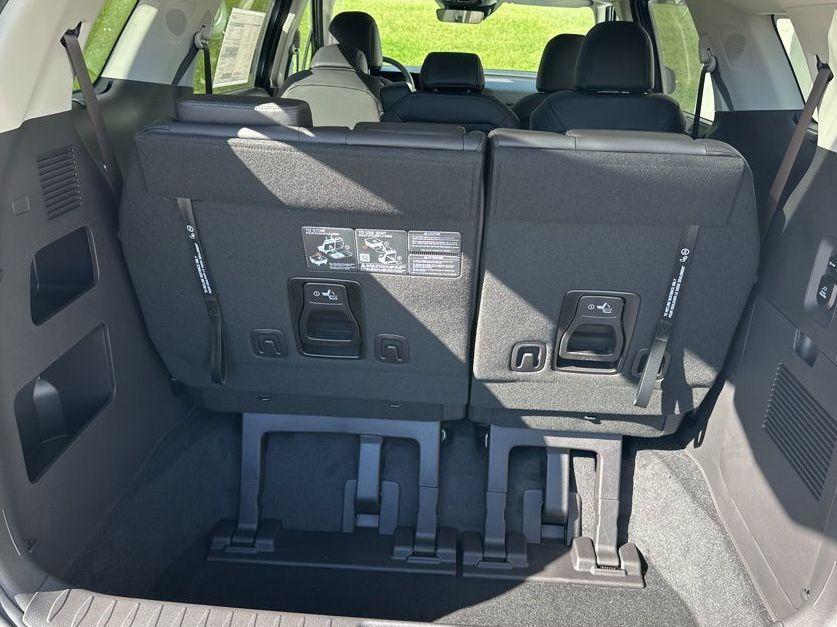 new 2026 Kia Carnival car, priced at $46,361
