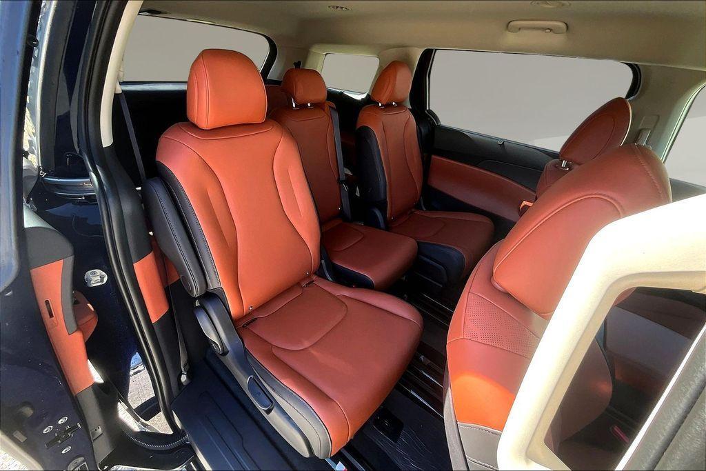 new 2026 Kia Carnival car, priced at $43,820