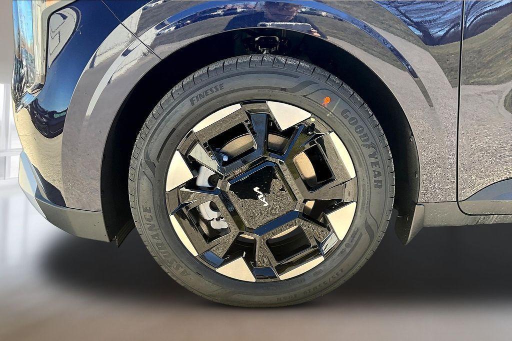 new 2026 Kia Carnival car, priced at $43,820