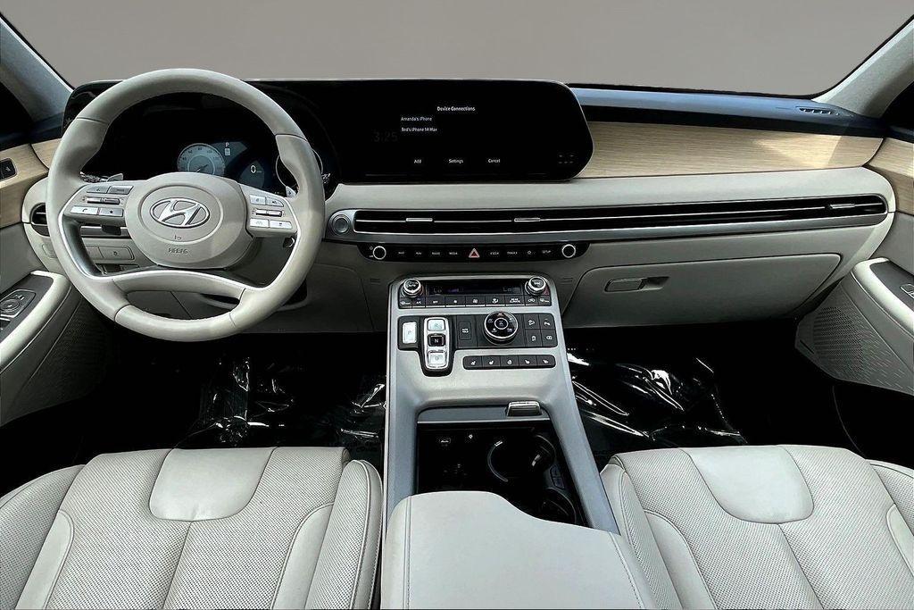used 2023 Hyundai Palisade car, priced at $38,228