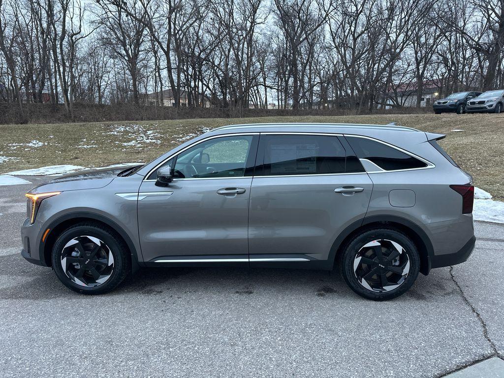 new 2026 Kia Sorento Hybrid car, priced at $44,985