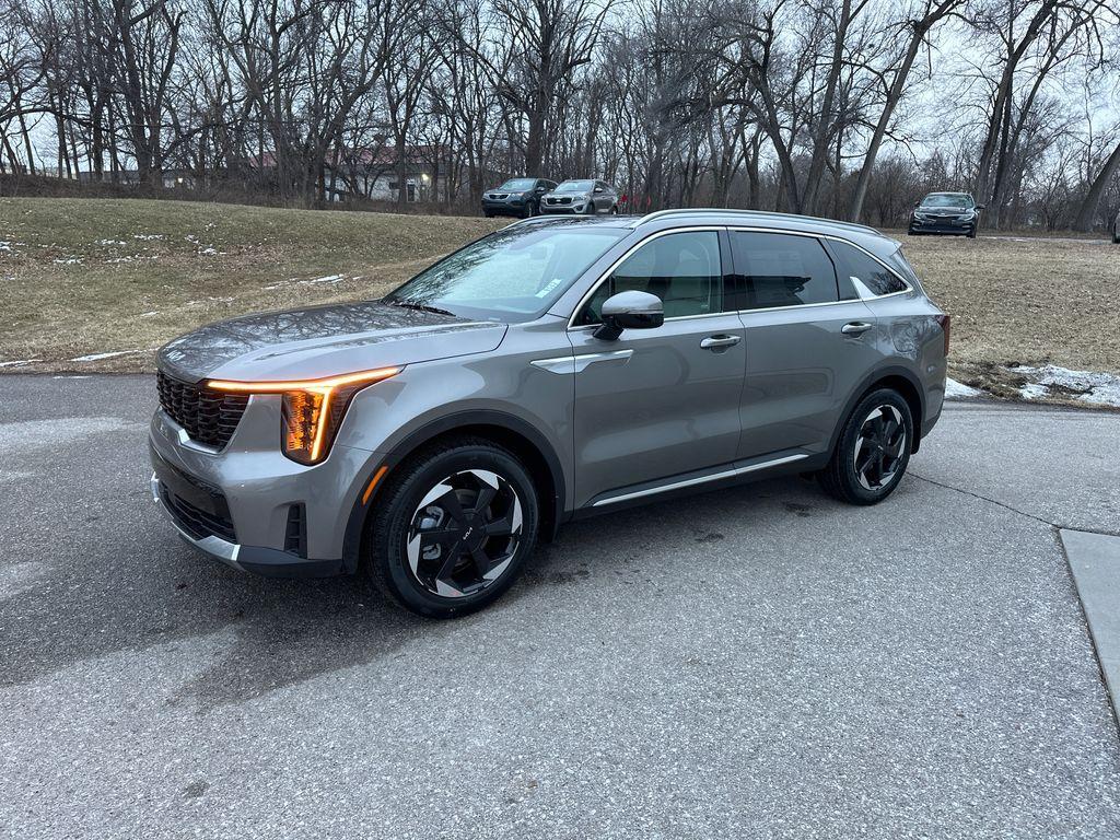 new 2026 Kia Sorento Hybrid car, priced at $44,985