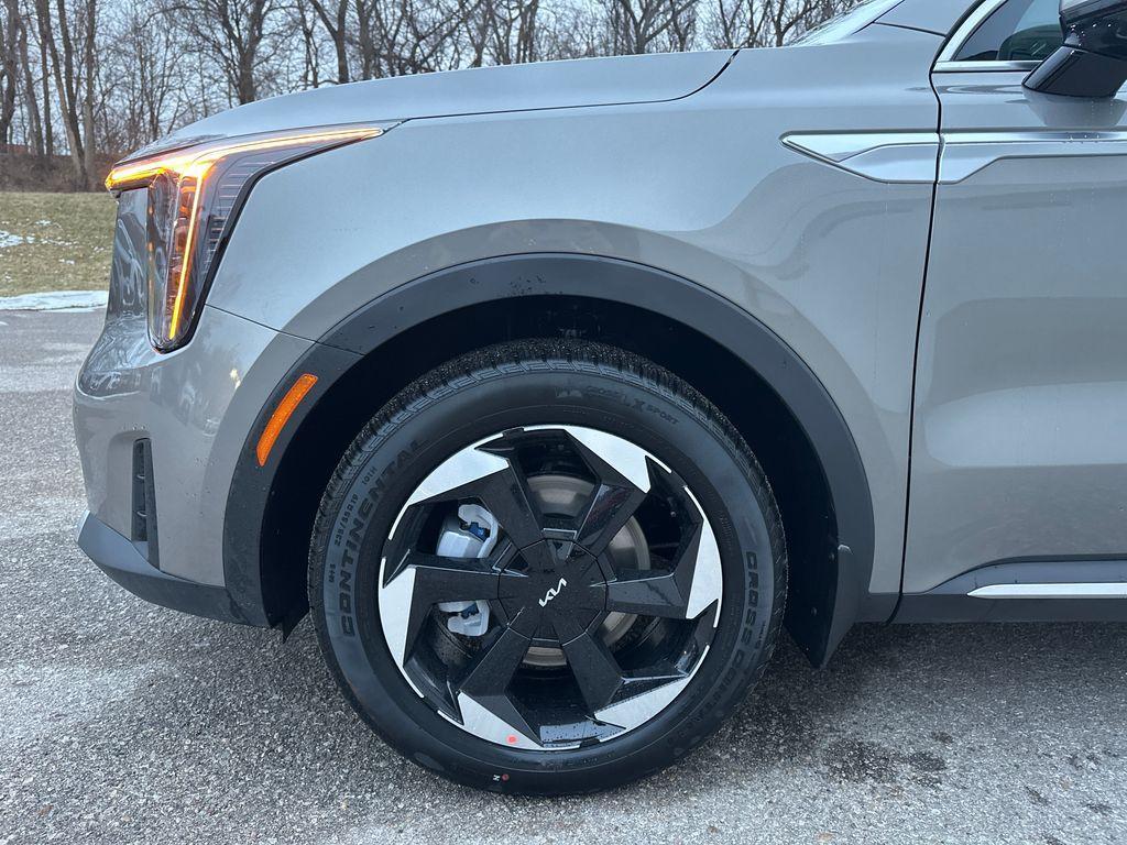 new 2026 Kia Sorento Hybrid car, priced at $44,985