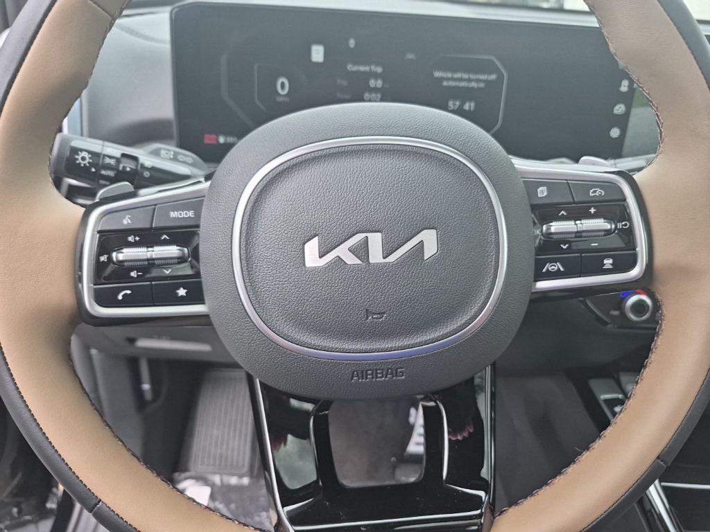 new 2025 Kia Sorento car, priced at $46,165