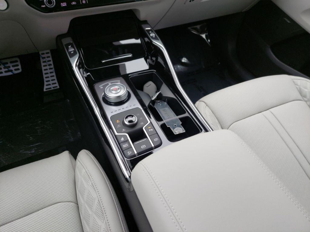 new 2026 Kia Sorento Hybrid car, priced at $49,030