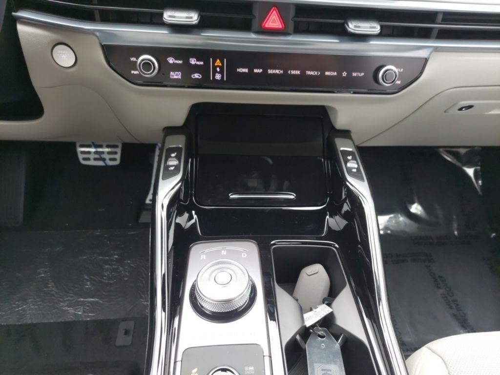 new 2026 Kia Sorento Hybrid car, priced at $49,030