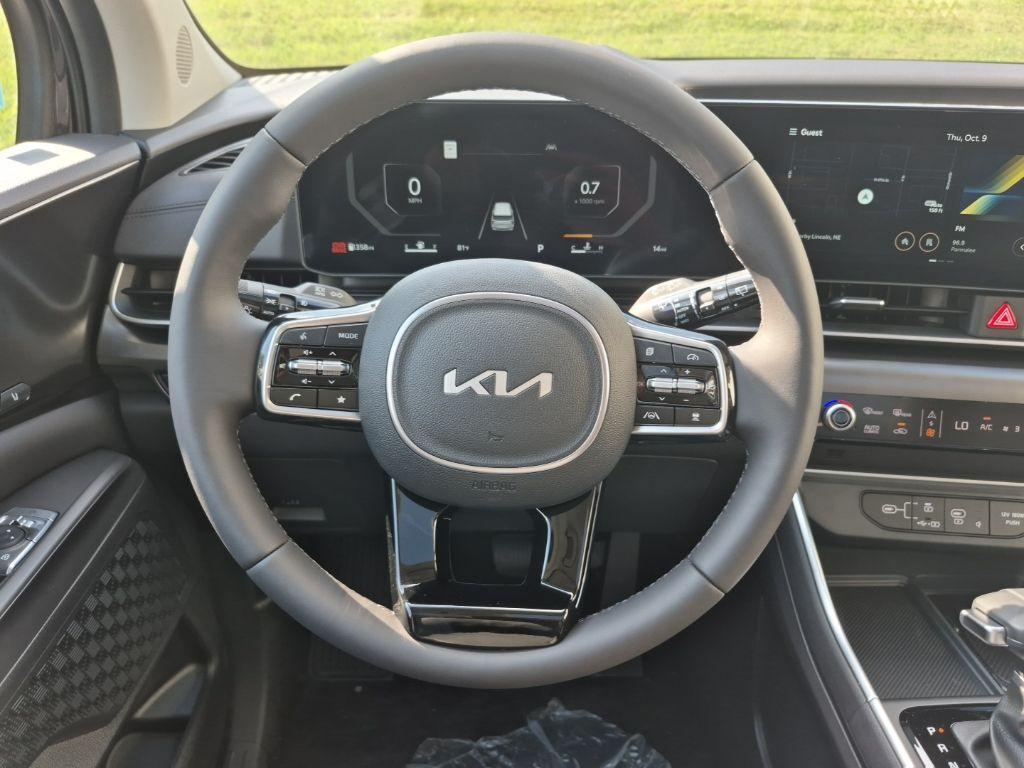 new 2026 Kia Carnival car, priced at $50,827