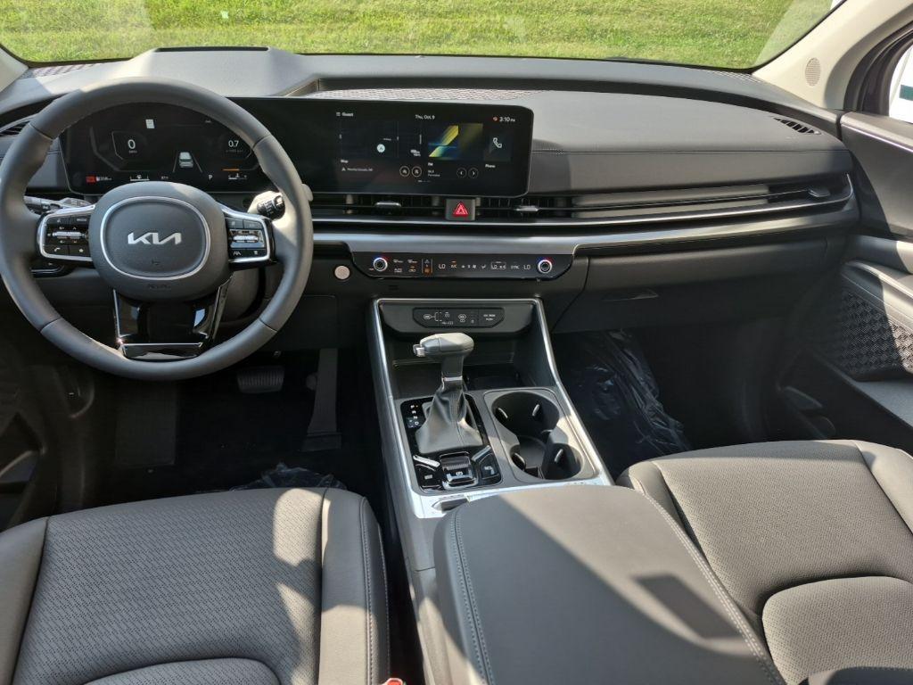 new 2026 Kia Carnival car, priced at $50,827