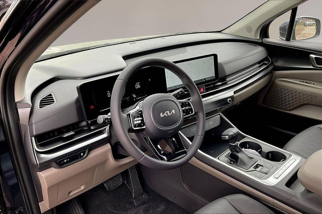 new 2026 Kia Carnival car, priced at $39,714
