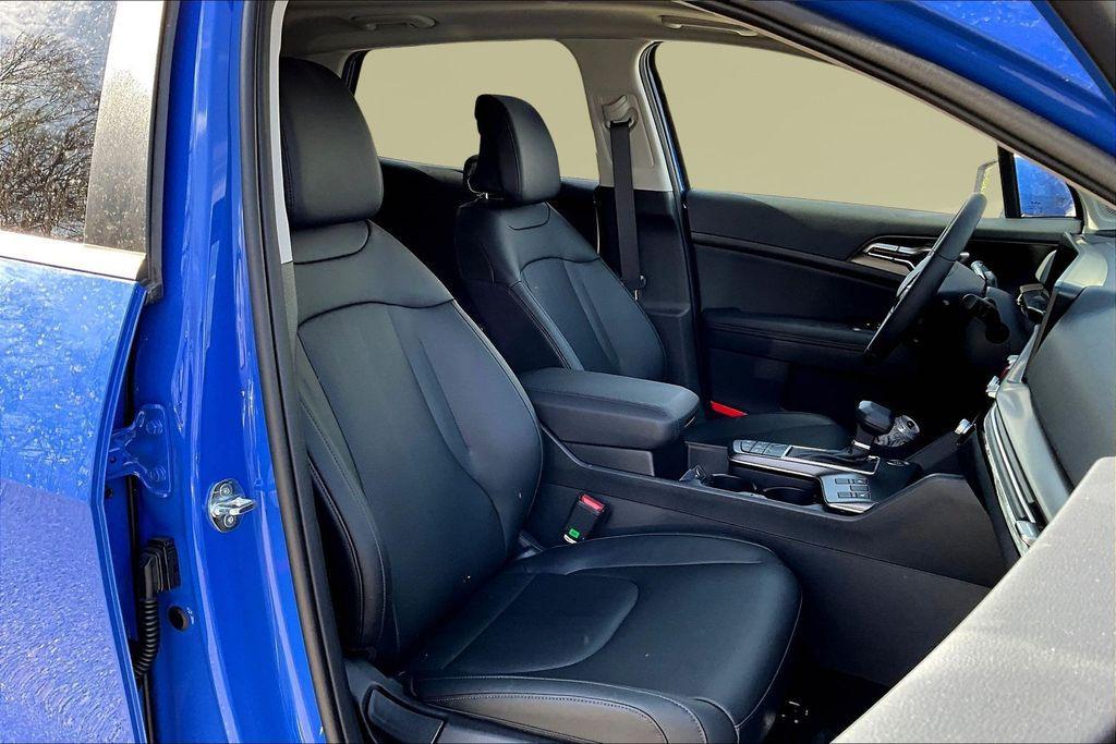new 2026 Kia Sportage car, priced at $35,260