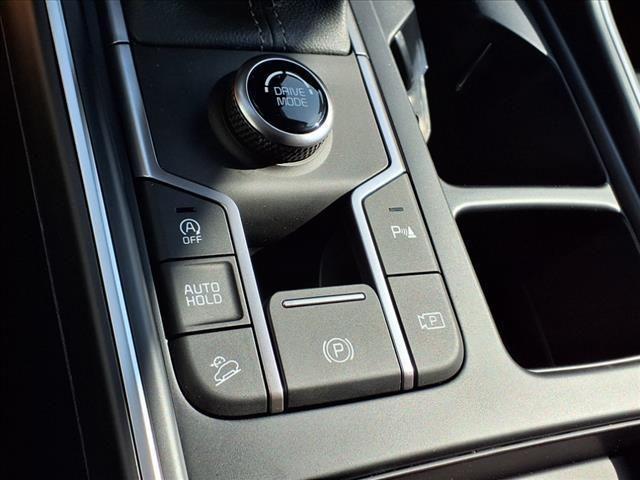 new 2025 Kia Sorento car, priced at $34,947