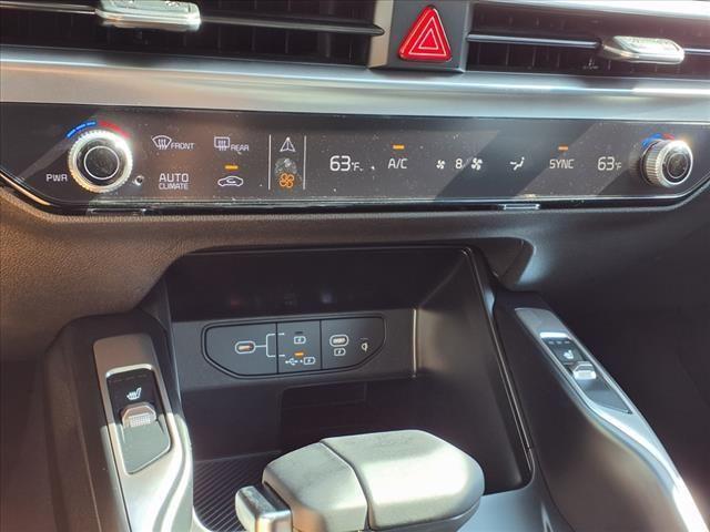 new 2025 Kia Sorento car, priced at $34,947