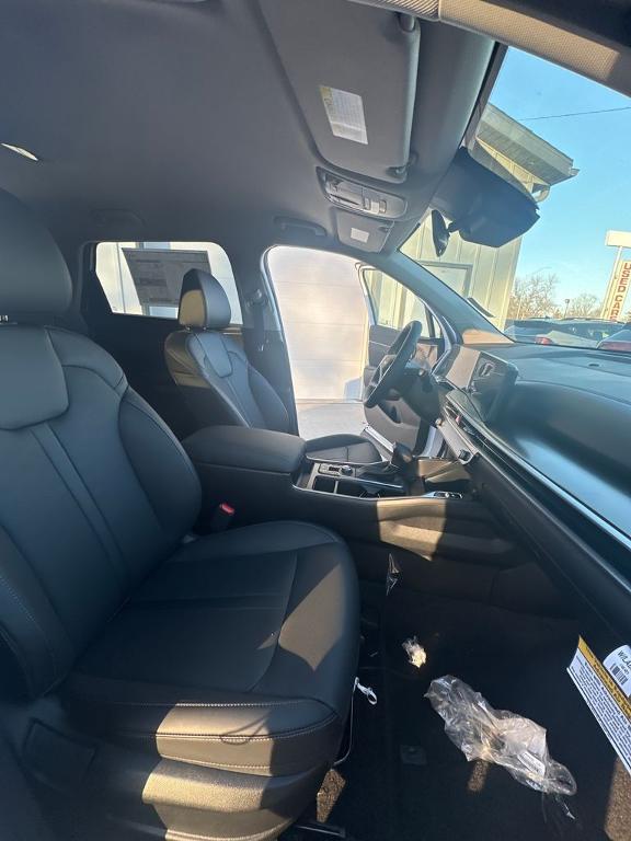new 2026 Kia Sorento car, priced at $39,675