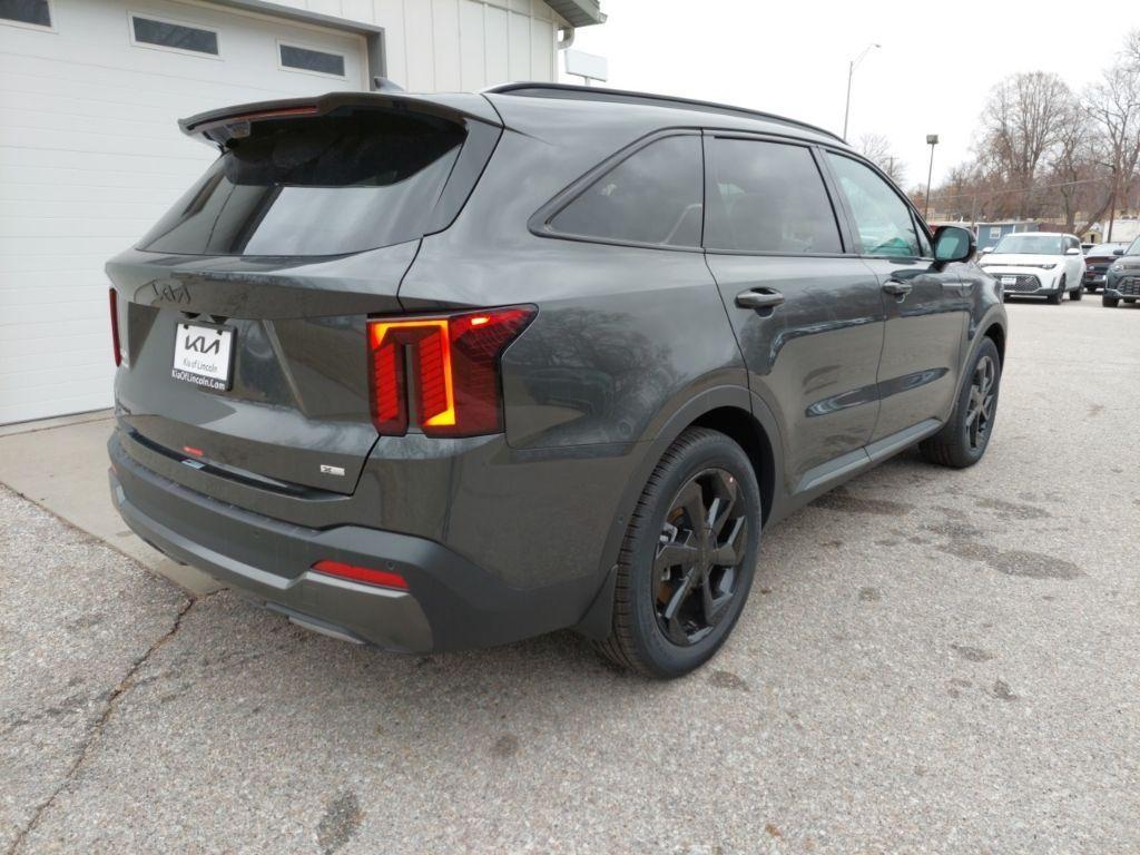new 2026 Kia Sorento Hybrid car, priced at $49,030