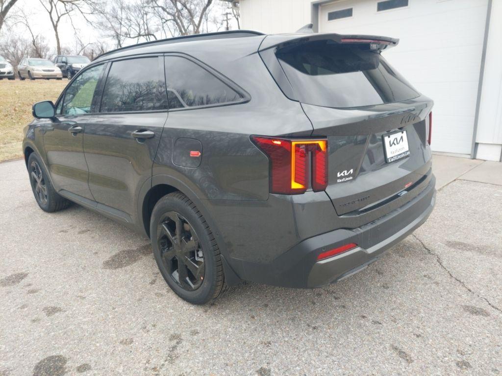 new 2026 Kia Sorento Hybrid car, priced at $49,030