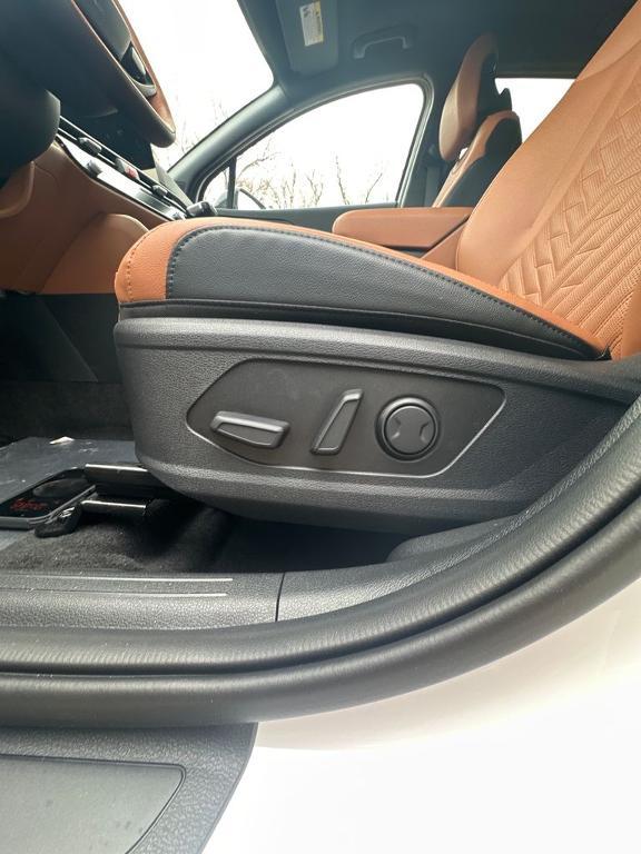 new 2026 Kia Sportage car, priced at $39,305