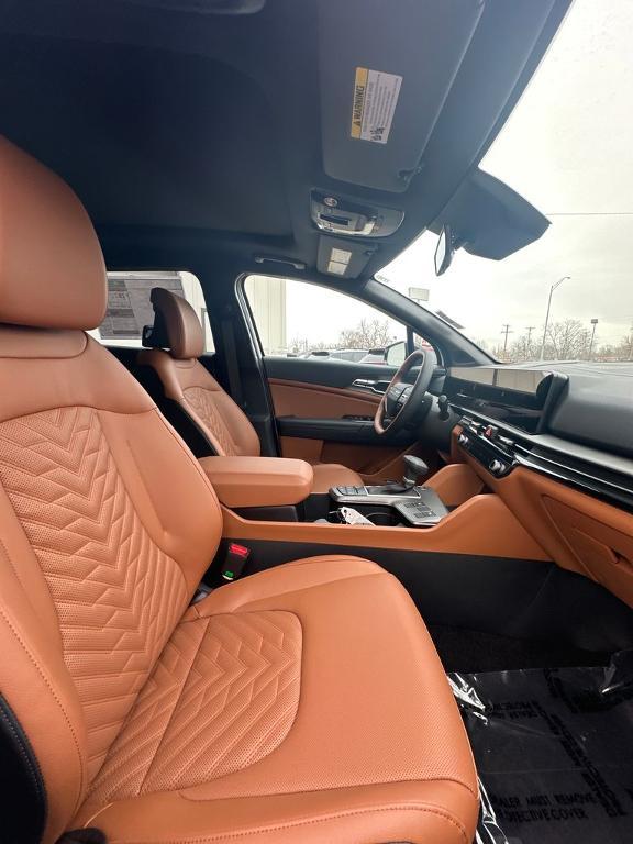 new 2026 Kia Sportage car, priced at $39,305