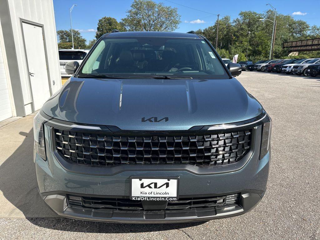 new 2026 Kia Carnival car, priced at $53,709