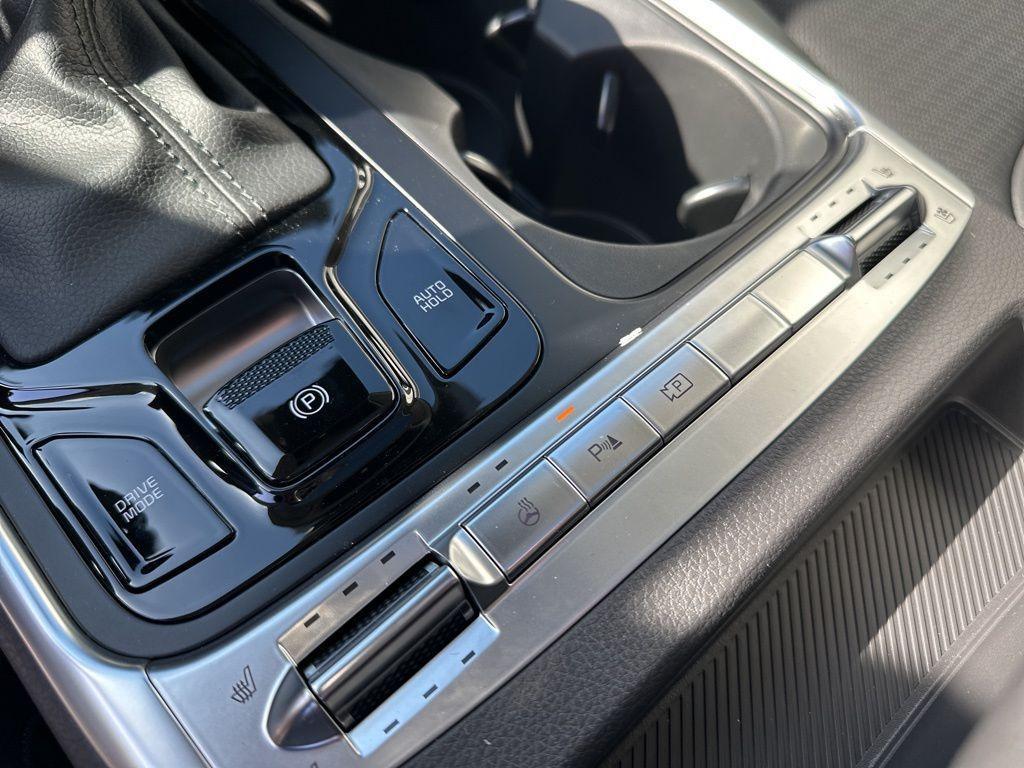 new 2026 Kia Carnival car, priced at $53,709