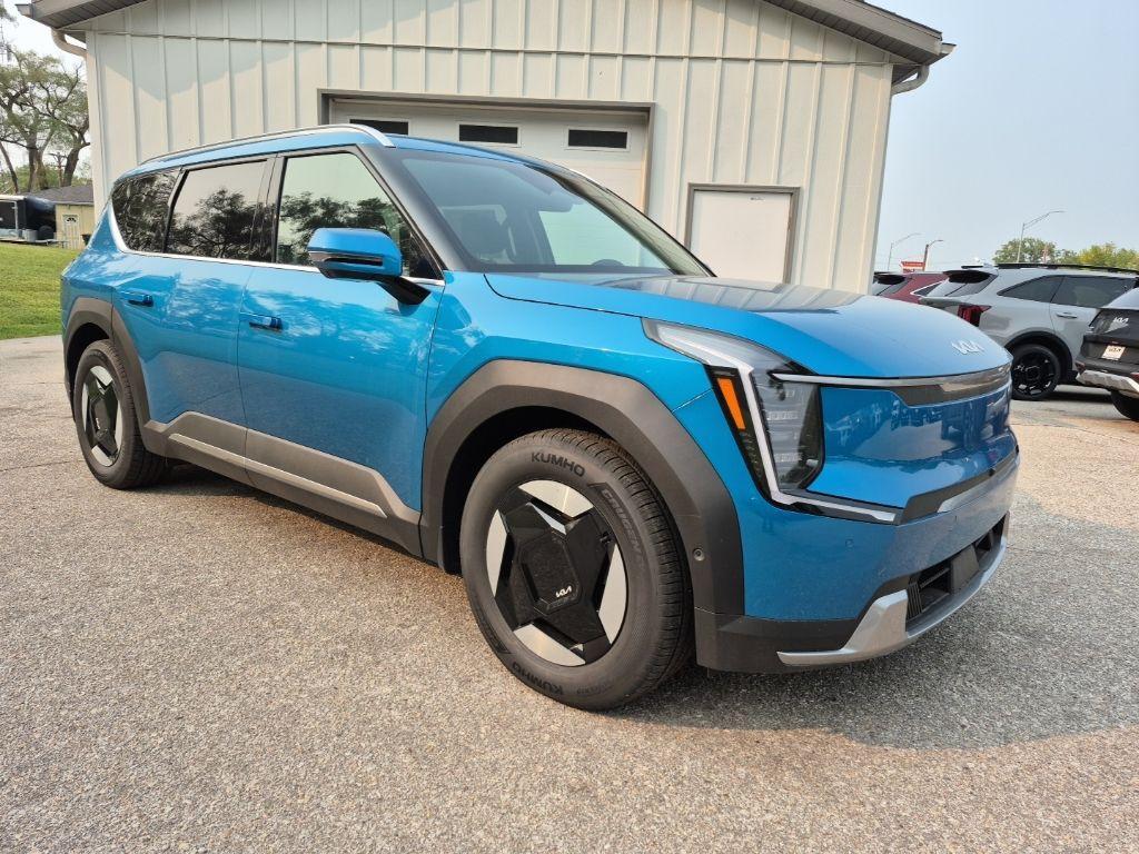 new 2026 Kia EV9 car, priced at $65,153