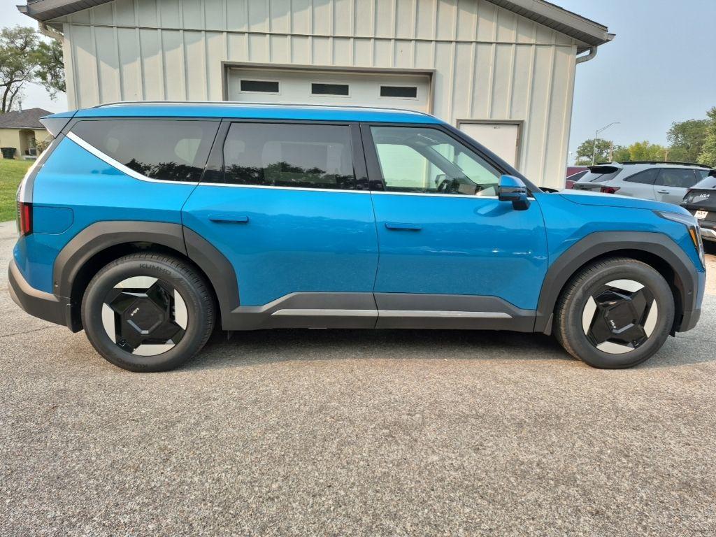 new 2026 Kia EV9 car, priced at $65,153