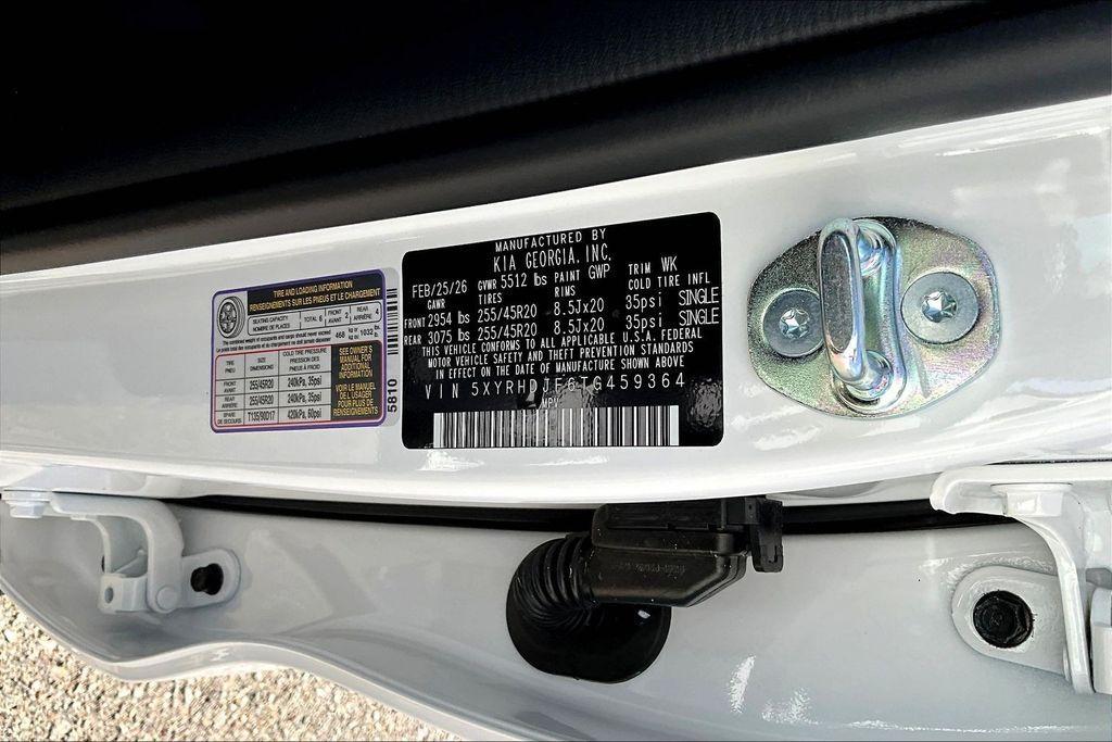 new 2026 Kia Sorento car, priced at $45,205