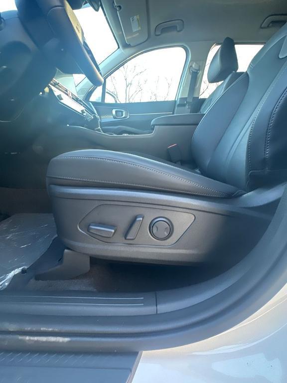 new 2026 Kia Sorento car, priced at $39,210